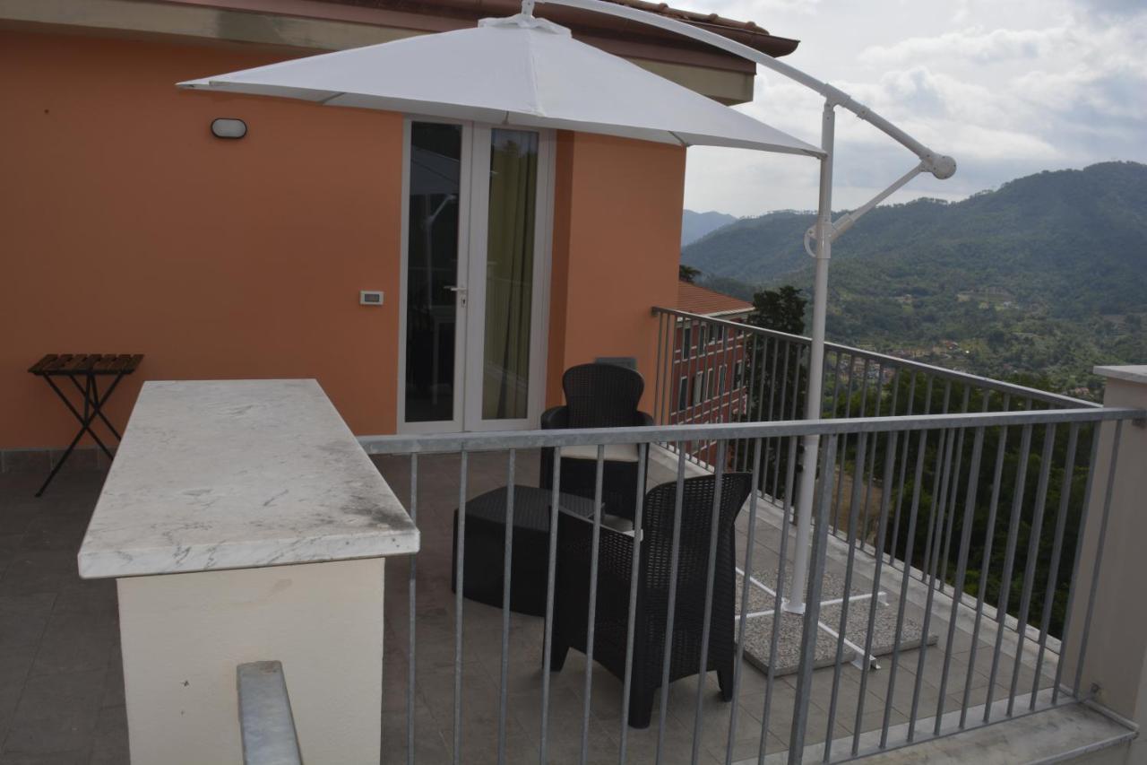 Castagnarossa Casa Vacanze Beverino Εξωτερικό φωτογραφία